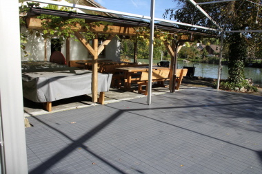 Fest installierter Zeltboden EXPO-tent der Garten Gastronomie Reh