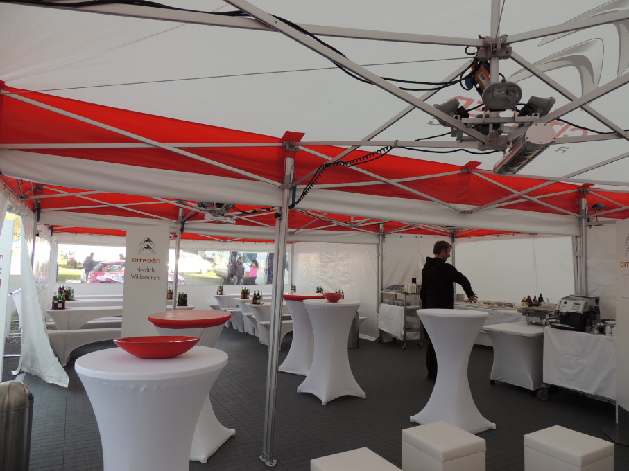 EXPO-tent im Catering-Zelt mit Zeltboden in dunkelgrau